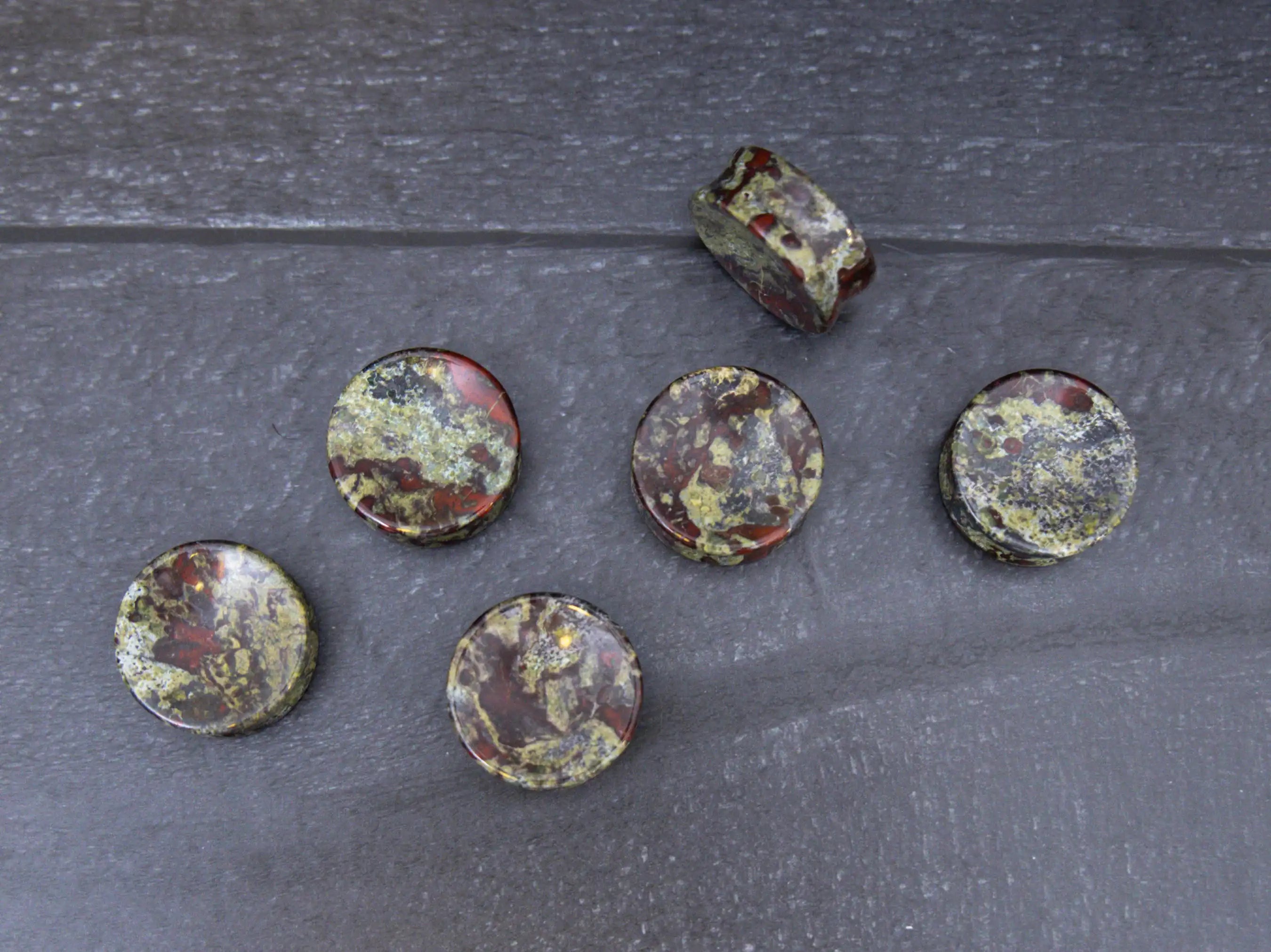 Dragons Blood Concave Plugs