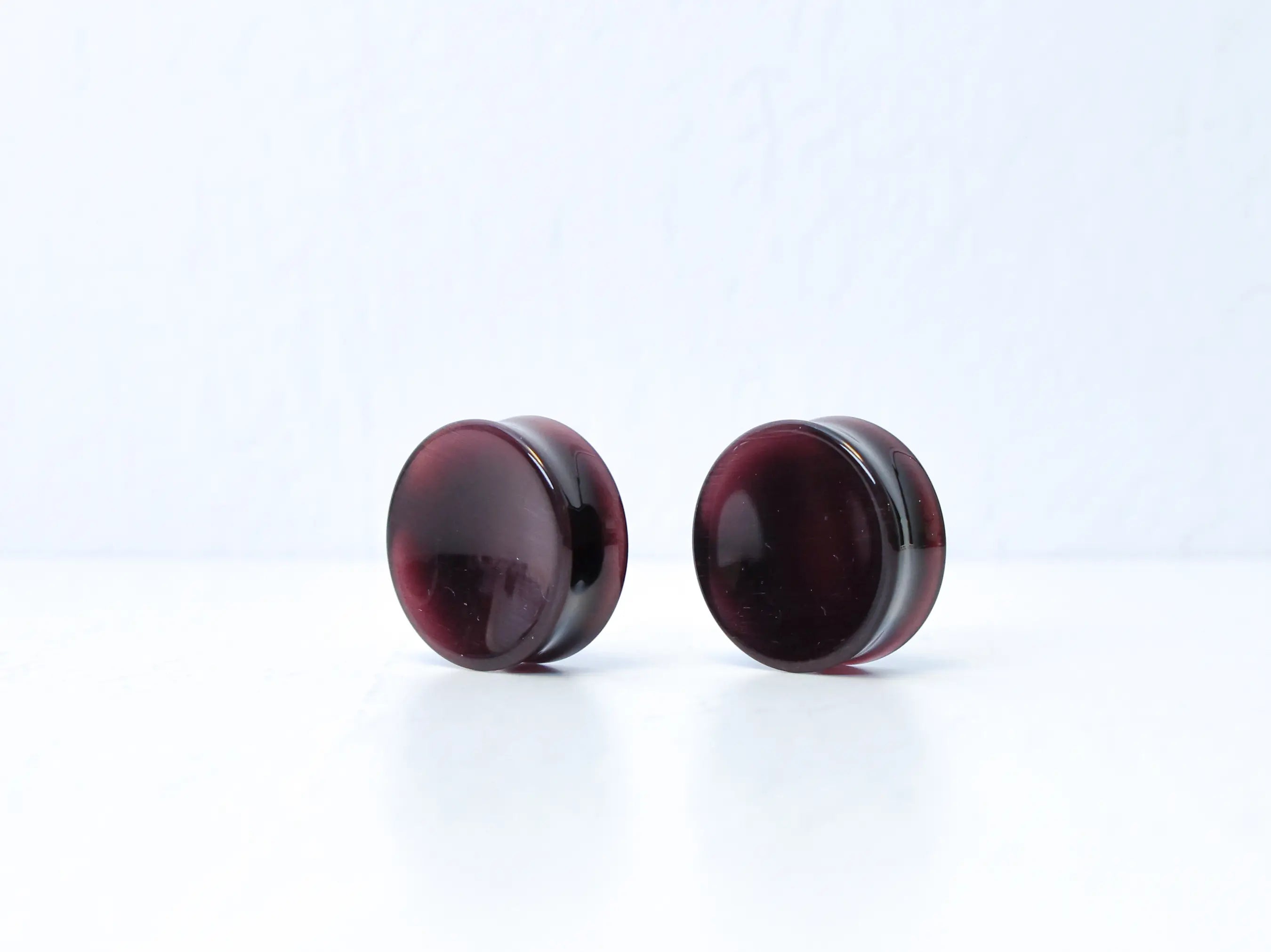 Deep Red Cats Eye Concave Plugs