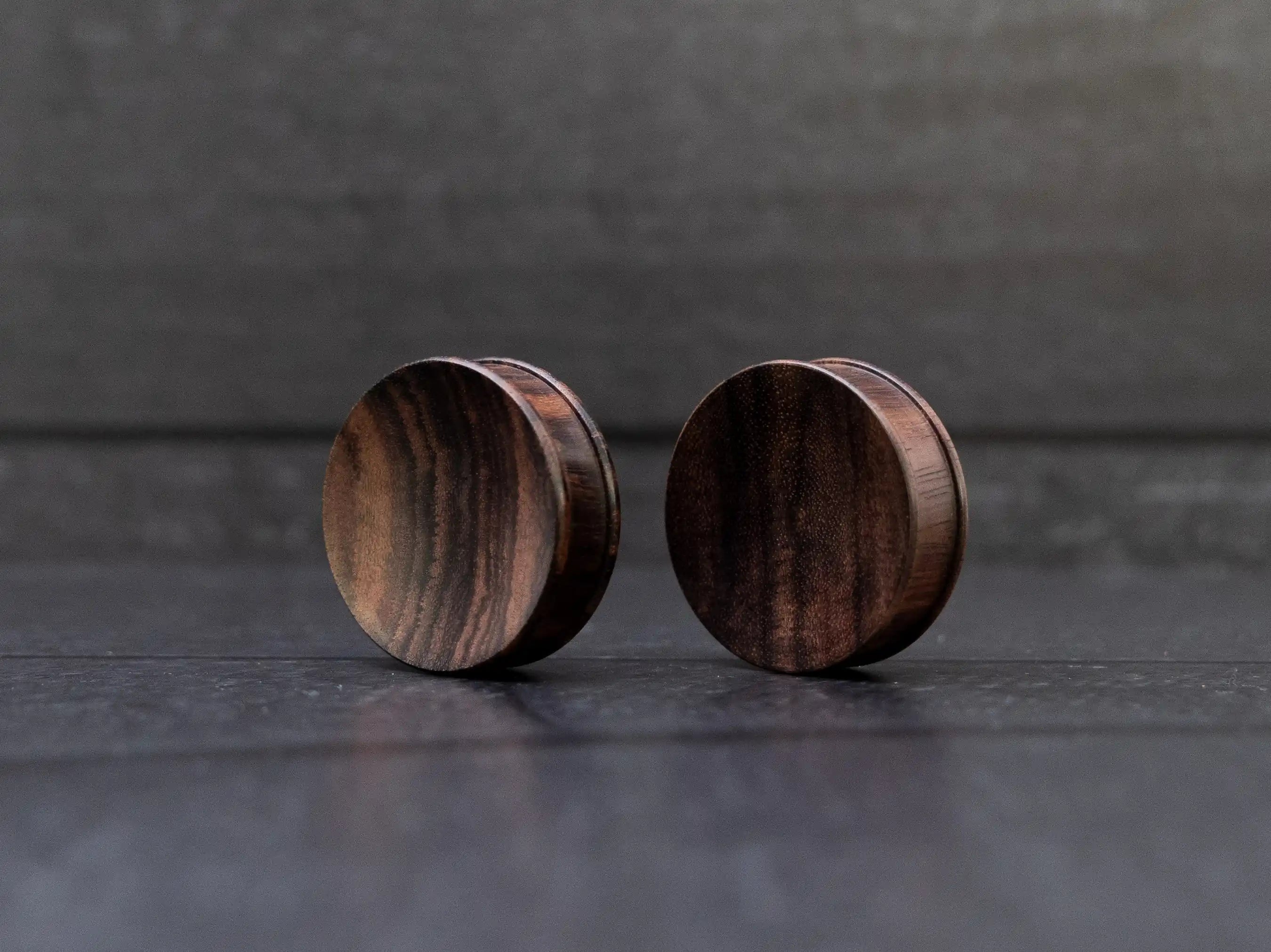 Narra Wood Concave Plugs