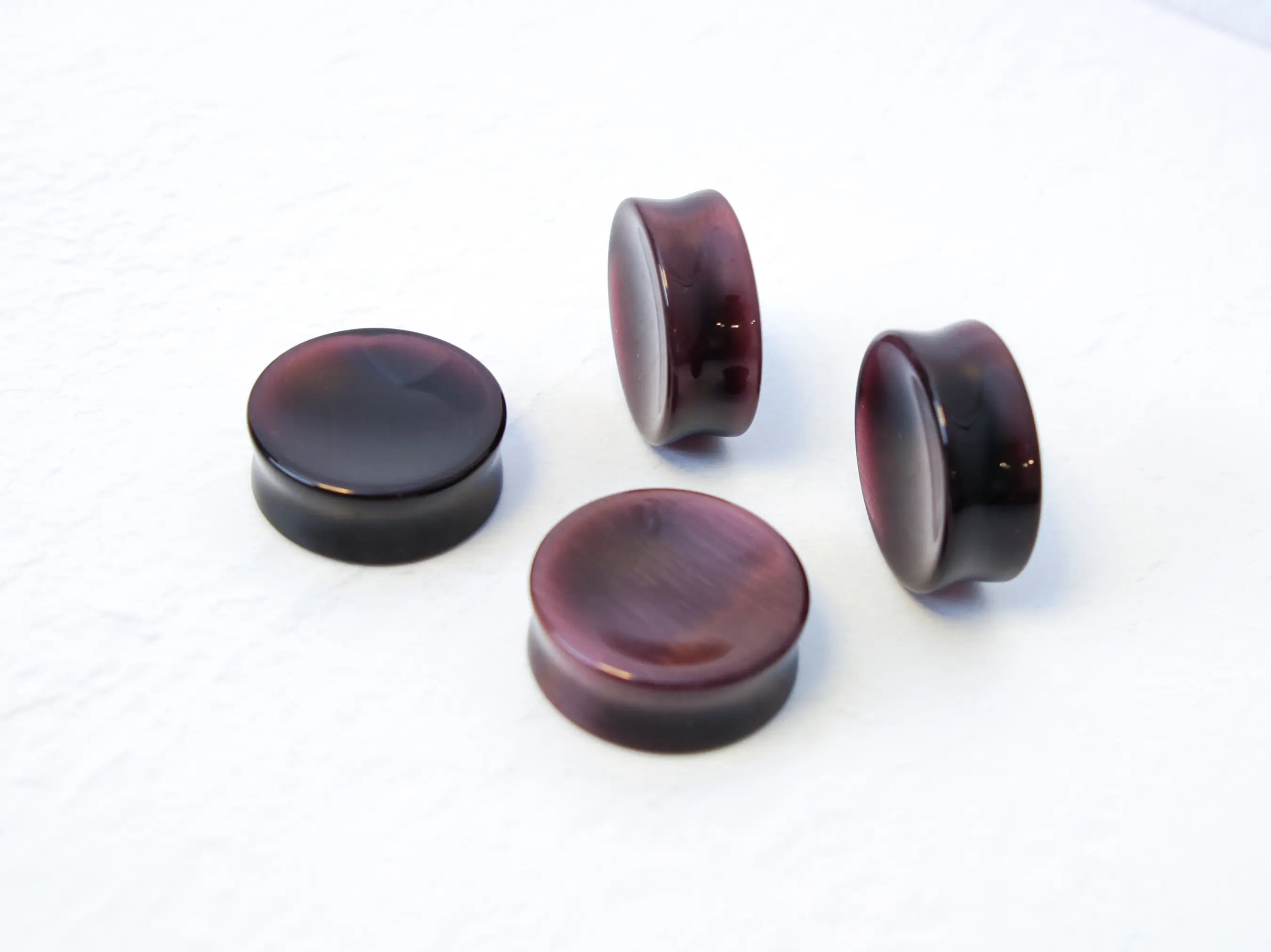 Deep Red Cats Eye Concave Plugs