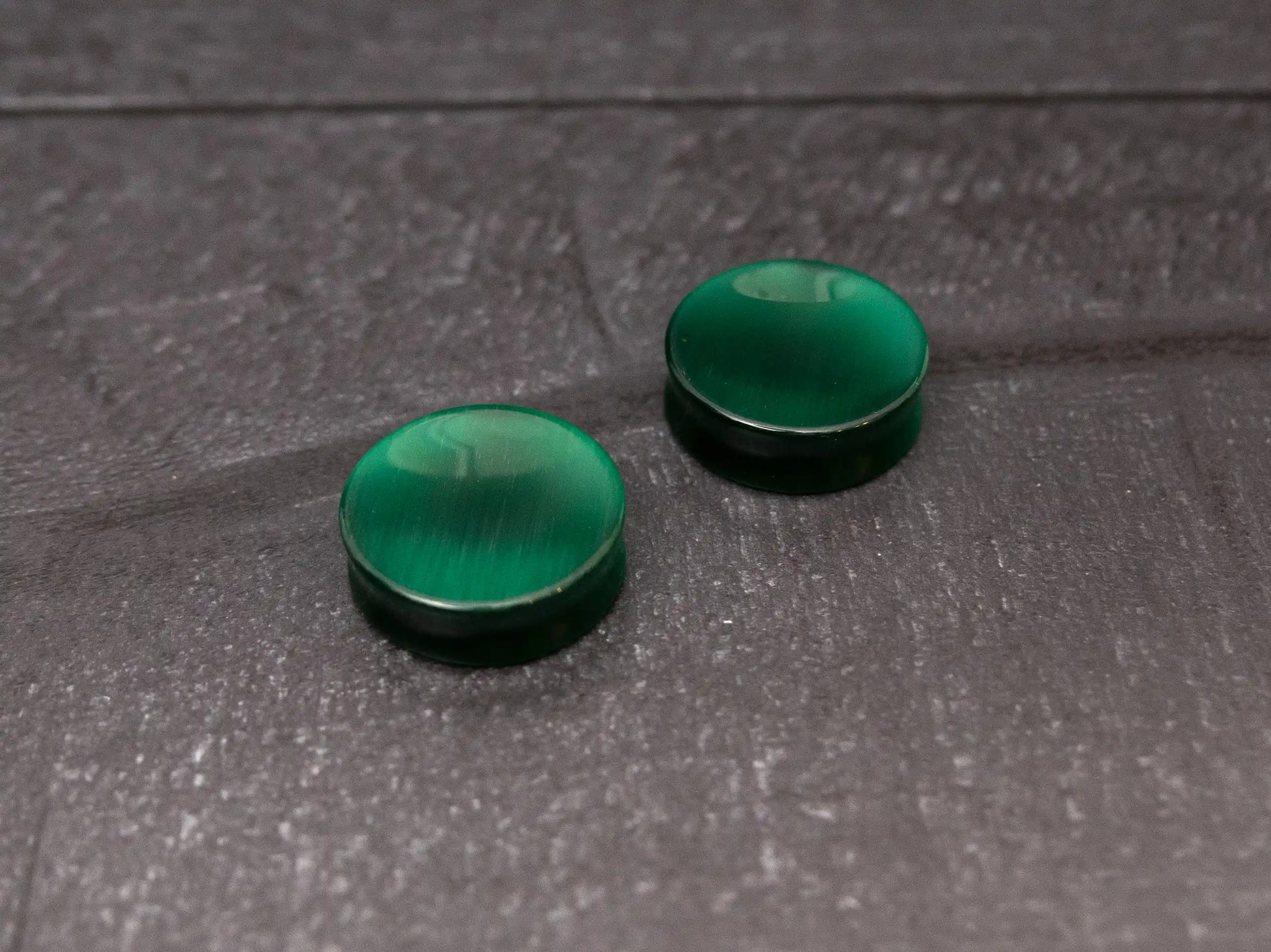 Green Cats Eye Concave Plugs